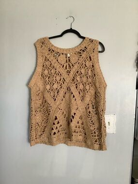 Cato Crochet Sleeveless Camisole in Beige Tan